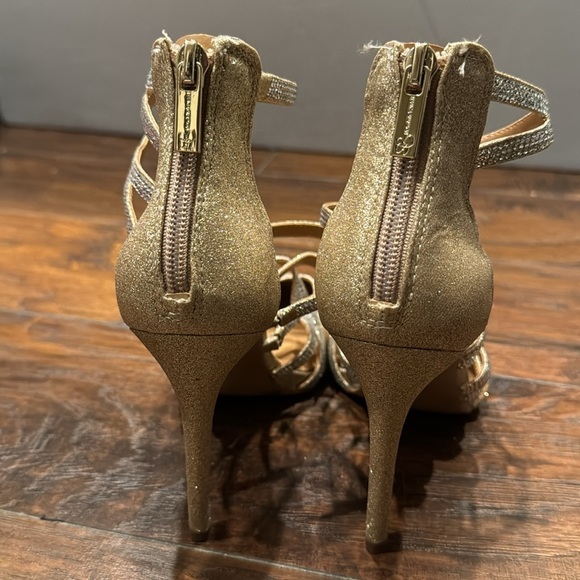 NEW! Jessica Simpson Champagne Parminda Pump - Size 8/39 - Picture 9 of 12